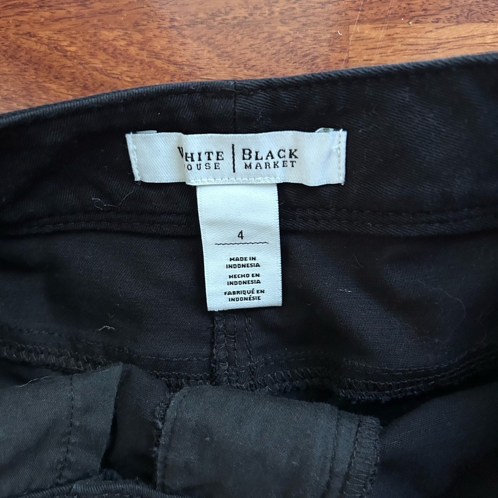 WHBM Bermuda Shorts Size 4 - Picture 3 of 4